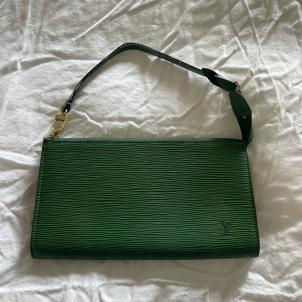 Louis Vuitton green pouchette
